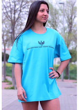 CAMISETA OVERSIZE SKY BLUE STRONG GIRL - GYM LINE 2